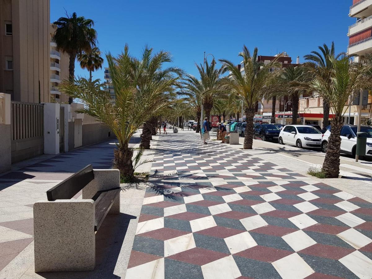 Appartamento Arenales Sol Y Playa Galatea I Arenales del Sol Esterno foto